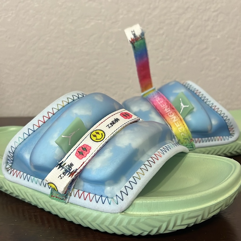 Nike- J. Balvin x Jordan Super Play Slide